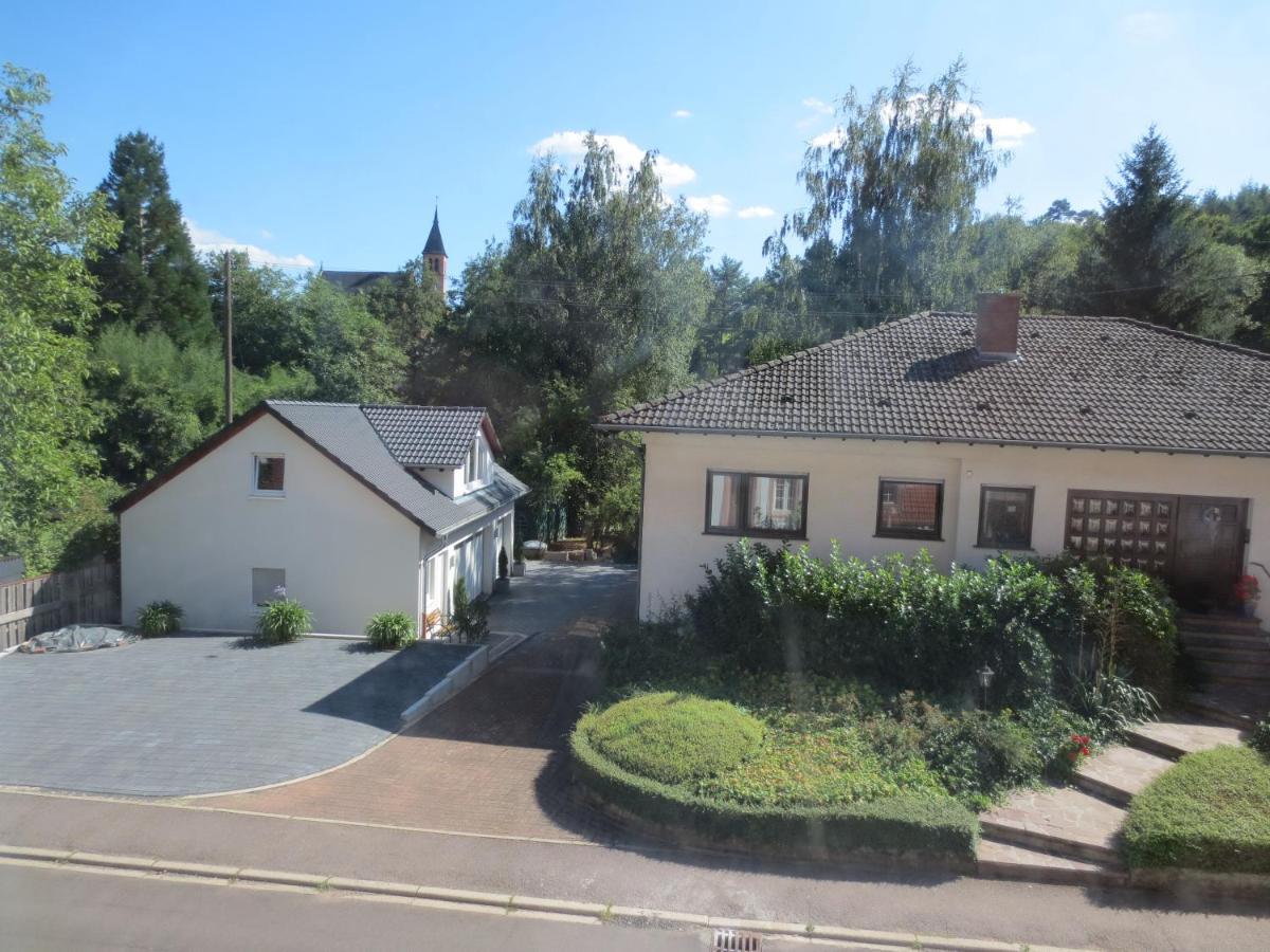 Ferienwohnung Haus Sonnenschein Trassem Bagian luar foto
