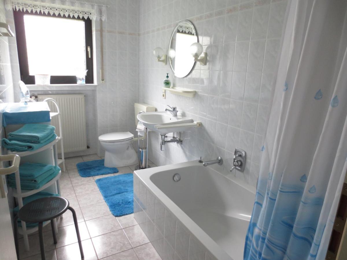 Ferienwohnung Haus Sonnenschein Trassem Bagian luar foto