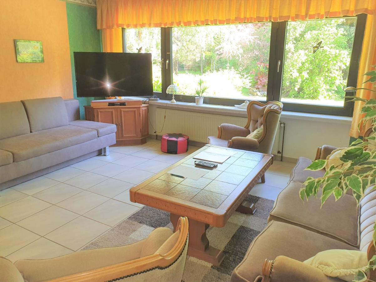 Ferienwohnung Haus Sonnenschein Trassem Bagian luar foto