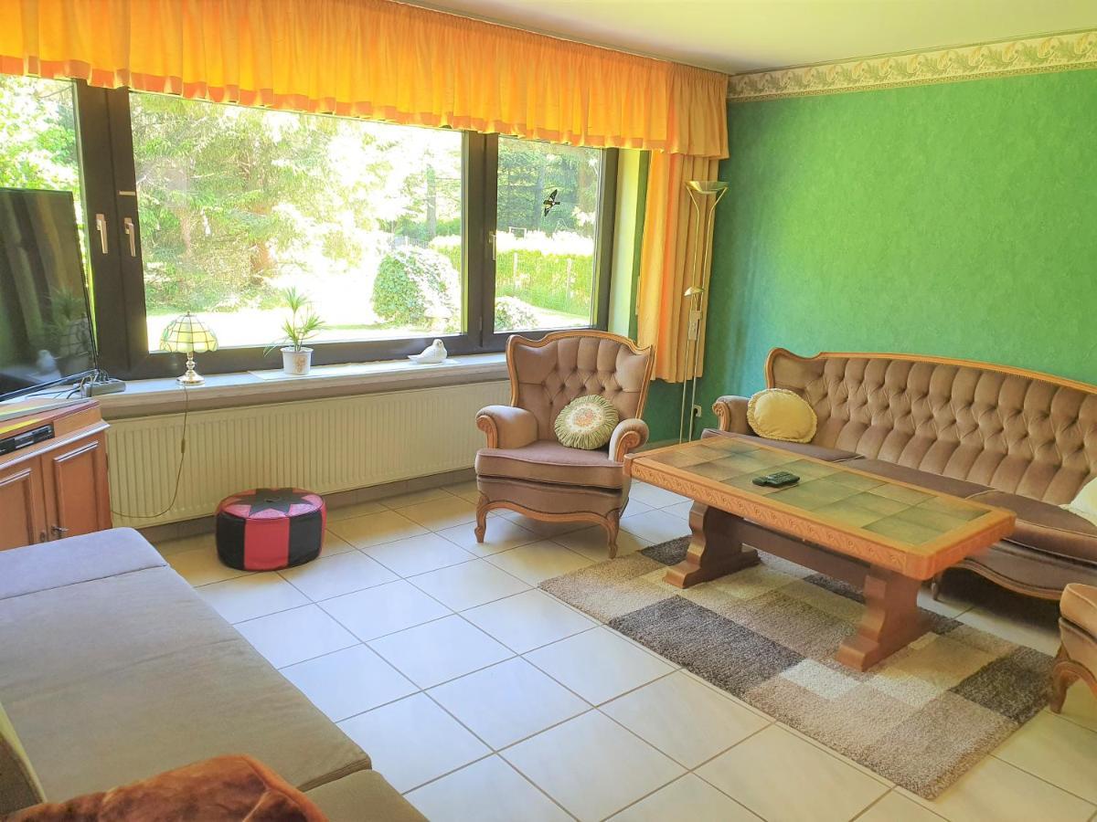 Ferienwohnung Haus Sonnenschein Trassem Bagian luar foto